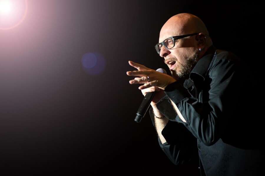 Mario Biondi Italian Pop Singer, Black Voice as Barry White