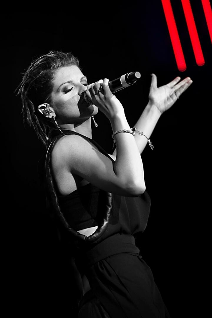Foto Alessandra Amoroso - Italian Pop Singer