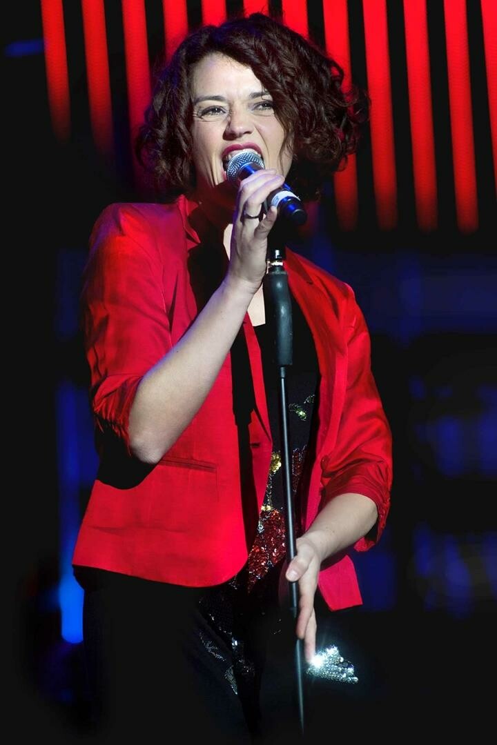 Carmen Consoli Italia Pop Singer