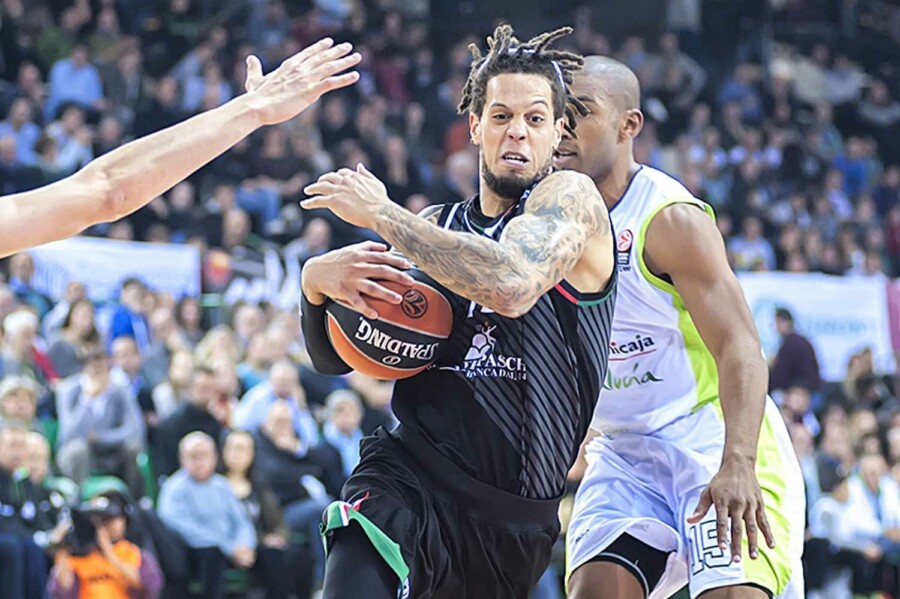 EUROLEGA BASKET | Daniel Hackett - Mps Siena vs Unicaja Malaga | 19 dicembre 2013 fotografo basket eurolega - Daniel Hackett Mens Sana Siena