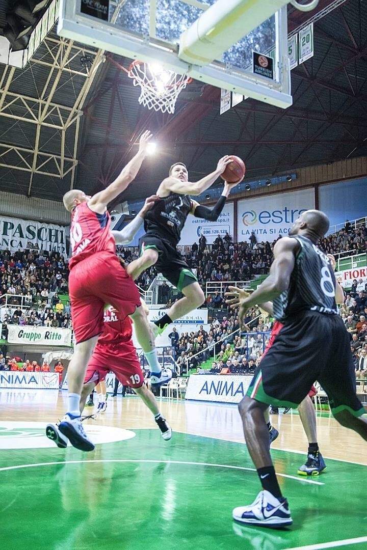 EUROLEGA BASKET 2015 | Mps Siena vs caja laboral - 15 feb 2013 Fotografo Basket Eurolega